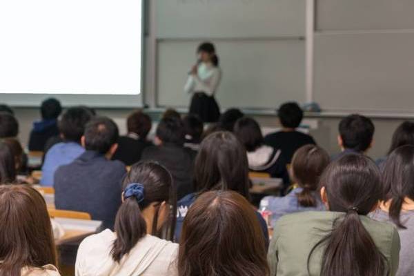 Palestra Presencial e Online